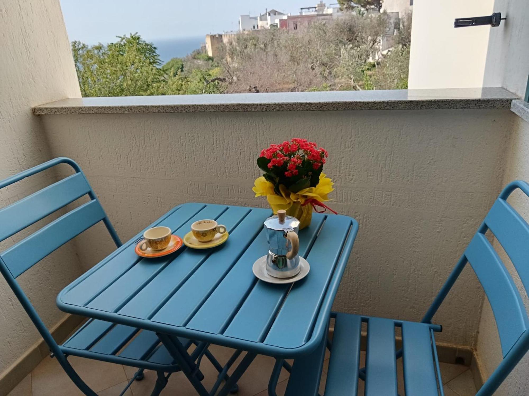 Casa Vacanze Lepanto Castro  المظهر الخارجي الصورة